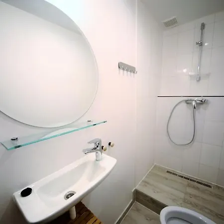 Lovely Two Bedroom In The Old Town