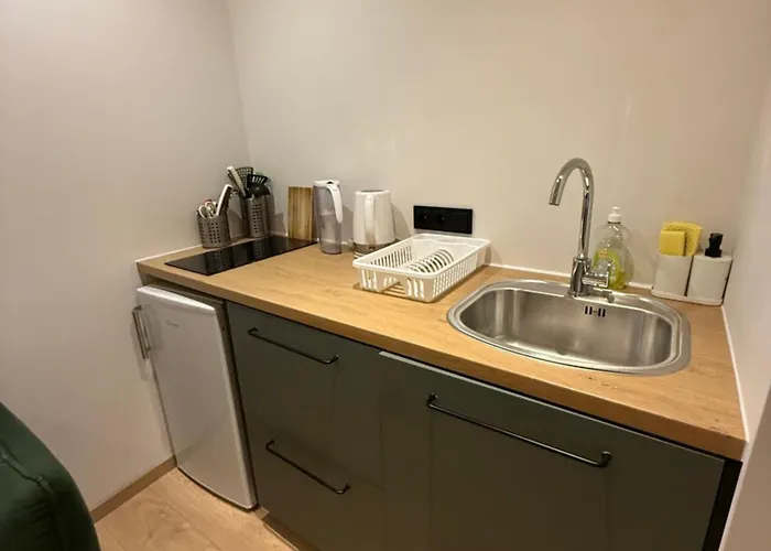 Lovely Two Bedroom In The Old Town Рига